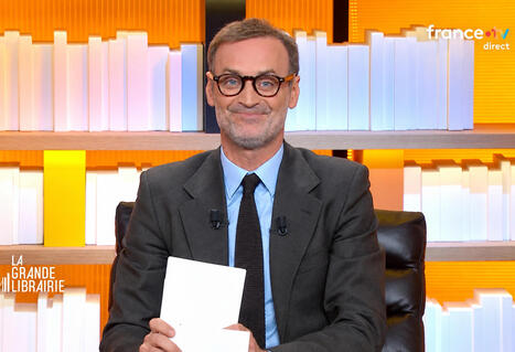 Ad&egrave;le Haenel : apr&egrave;s le replay supprim&eacute;, Augustin Trapenard d&eacute;fend ses cartes blanches | L'actualit&eacute; des biblioth&egrave;ques | Scoop.it