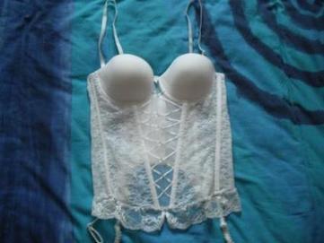 Annonce : Guêpière 90C Pronuptia - Centre - Eure et Loir - Occasion du mariage | Robes de mariée d'occasion | Scoop.it