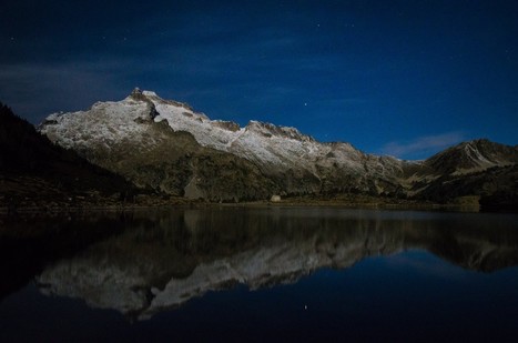 Néouvielle au clair de lune par Pierrette Cloute Delobelle | Vallées d'Aure & Louron - Pyrénées | Scoop.it
