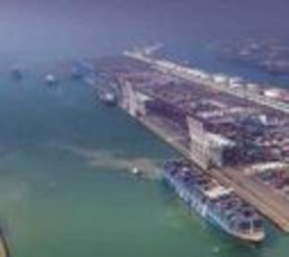 L’accès des bateaux-citernes fluviaux devrait améliorer la compétitivité de Port 2000 | Veille territoriale AURH | Scoop.it