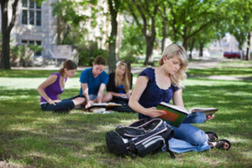 Do Parents Spend More on College for their Sons or Daughters? | Wealth Management Report - Living Your Dreams | Scoop.it