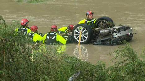 At least 4 dead, 2 missing after torrential rain floods San Antonio - CNN | Operation Deimos | Scoop.it