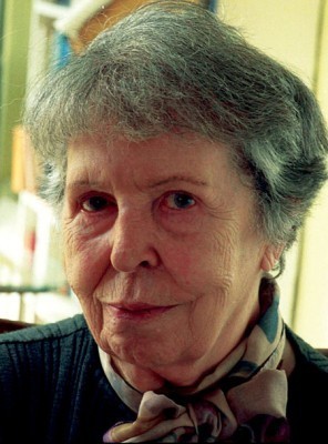 Máire Mhac an tSaoi -- a legend in her own rhyme | The Irish Literary Times | Scoop.it