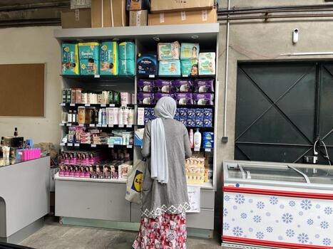 Pr&egrave;s de Lyon. Des familles trop pauvres pour faire leurs courses d&eacute;cemment : cette &eacute;picerie les sauve | Strat&eacute;gie pauvret&eacute; et pacte des solidarit&eacute;s | Scoop.it