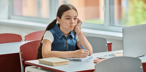 &Eacute;valuations scolaires&nbsp;: noter plus t&ocirc;t, &agrave; quel prix&nbsp;? Une &eacute;tude pointe des effets sur la sant&eacute; mentale des&nbsp;filles | L'actualit&eacute; de la politique de la ville | Scoop.it