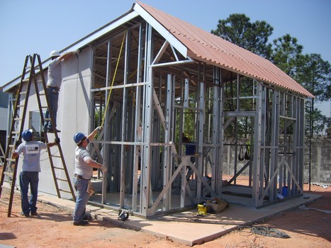 Construction of 12 houses for young marginalized mothers  - Associação Lua Nova | Saint-Gobain Fondation | Scoop.it