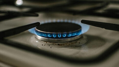 Le stockage de gaz en France est &agrave; un niveau "relativement rassurant" en vue de l'hiver, mais son prix va augmenter, selon le r&eacute;gulateur de l'&eacute;nergie &ndash; | @ZeHub | Scoop.it