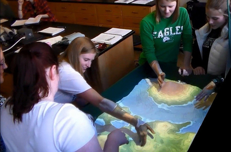 Eastern Michigan U Deploys Augmented Reality Sandbox -- Campus Technology | Augmented, Alternate and Virtual Realities in Education | Scoop.it