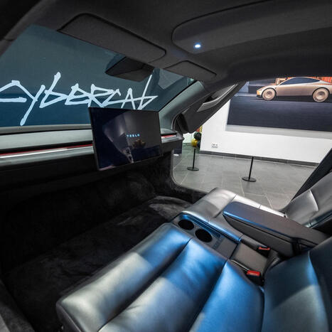 Elon Musk Can’t Legally Sell The Tesla Cybercab As Promised | by Alan Ohnsman | Forbes.com | @The Convergence of ICT, the Environment, Climate Change, EV and HEV Transportation & Distributed Renewable Energy | Scoop.it