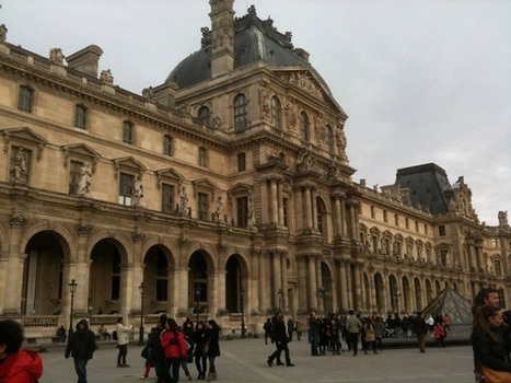 Tour the streets of Paris with those who know them best: the homeless | Buzz Francophone | Scoop.it