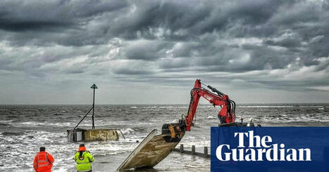 Why are onions turning up on Brighton beach? | Pollution | The Guardian / le 18.01.2026 | Pollution accidentelle des eaux (+ d&eacute;chets plastiques) | Scoop.it