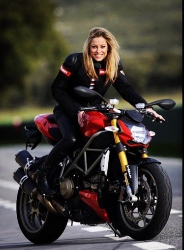 Great Shot on www.TheMotoLady.com — "Streetfighter happiness" | Ductalk: What's Up In The World Of Ducati | Scoop.it
