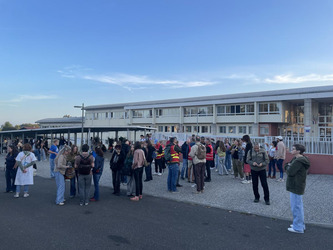 Mobilisation des lyc&eacute;ens dans les Landes&nbsp;: &laquo;&nbsp;On ne sait pas de quoi notre avenir sera fait&nbsp;&raquo;&nbsp;: &agrave; Mont-de-Marsan, les inqui&eacute;tudes s&rsquo;expriment ce mardi 6&nbsp;octobre | Landes - Conseils municipaux & communautaires | Scoop.it
