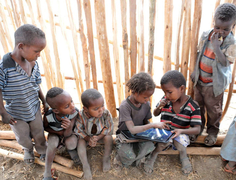 Des enfants illettrés s'éduquent seuls avec une tablette ! | Libertés Numériques | Scoop.it