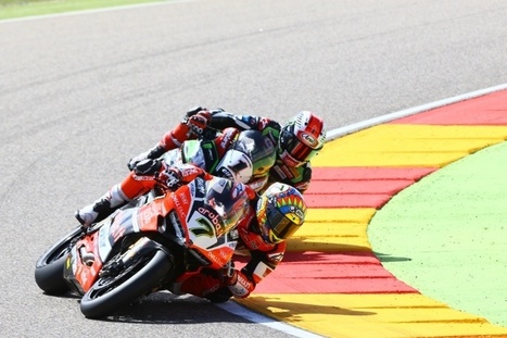 Davies battles back to shatter Rea's domination | WSBK Race Report | Ductalk: What's Up In The World Of Ducati | Scoop.it