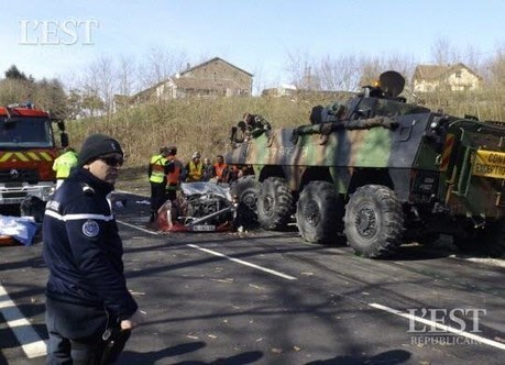 Ronchamp : accident entre un blindé et une voiture, un blessé grave | DEFENSE NEWS | Scoop.it