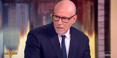 'Stupid': Expert thinks Trump is 'blackout drunk' at the wheel of the U.S. economy - Raw Story | Backstabber Watch | Scoop.it