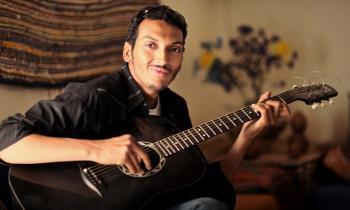 Bombino, le rocker surdoué d'Agades à Rio Loco | Les déserts dans le monde | Scoop.it