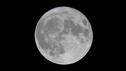 Super Moon - Philippe Dewost's light sources | pixels and pictures | Scoop.it