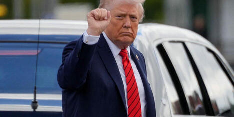 'Really consequential': Critics rage over Trump's massive new tariff as markets plummet - Raw Story | Backstabber Watch | Scoop.it