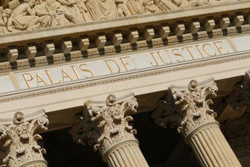 Maires agressés : l’AMF se porte partie civile et continue de plaider pour un renforcement des moyens d’enquête | Veille juridique du CDG13 | Scoop.it