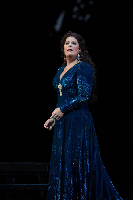 Metropolitan Opera Review-Norma: Sondra Radvanovsky is A Revelation as the Doomed Druid | OperaMania | Scoop.it