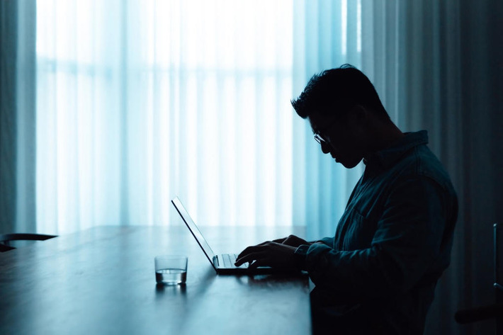 Young Tech Bros Are Embracing Celibacy in Favor of the All-Consuming Drive for Wealth | Technology Report - Changing Our World | Scoop.it