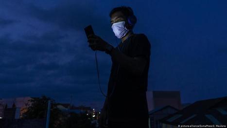 Coronavirus and the Plague: The Disease of Viral Conspiracy Theories  | dis.infected | Scoop.it