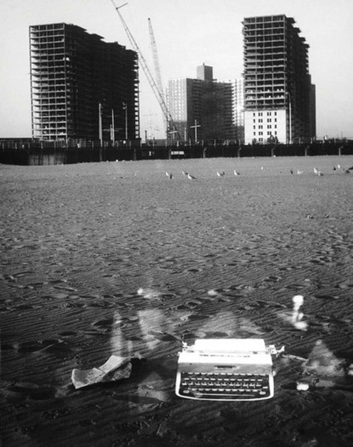 Coney Island Story, 1964 by Eva Fuka (Fuková) | Readin', 'Ritin', and (Publishing) 'Rithmetic | Scoop.it