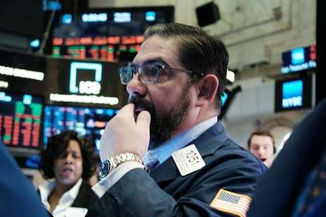 Stock traders touch their faces. | Best of Photojournalism | Scoop.it