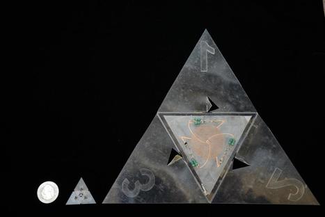 Wireless magnetic fields and actuator 'muscles' allow folding robots to move without batteries | Robots in Higher Education | Scoop.it