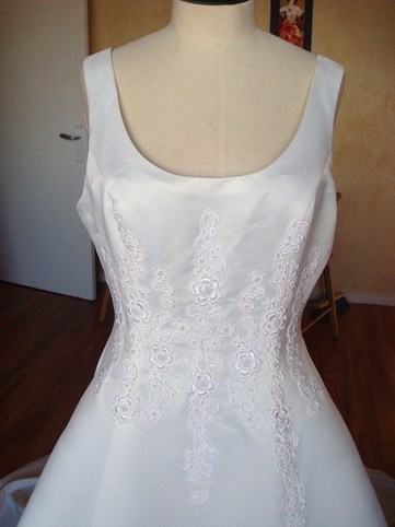 Robe de mariée T44 d'occasion à Besançon | Robes de mariée d'occasion | Scoop.it