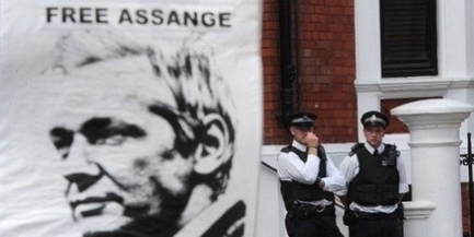 Radio : Julian Assange, cyberterroriste ? | Libertés Numériques | Scoop.it