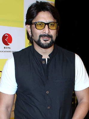 Arshad Warsi Bonds With Family In Udaipur Bo - arshad warsi bonds with family in udaipur