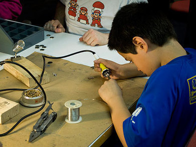6 Strategies for Funding a Makerspace | Magpies and Octopi | Scoop.it