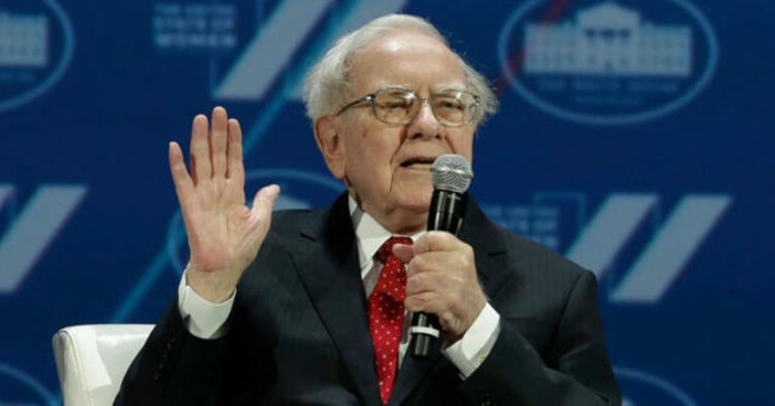 Warren Buffett once said he’d buy a ‘couple hundred thousand’ American homes. | Family Office & Billionaire Report - Empowering Family Dynasties | Scoop.it