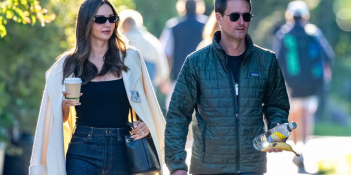 Tech billionaires and executives like Evan Spiegel and Peter Thiel are publicly shielding their children from the products that made them rich | Family Office & Billionaire Report - Empowering Family Dynasties | Scoop.it