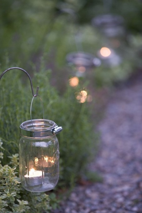 Garden lights from glass and candles | 1001 Gardens ideas ! | Scoop.it
