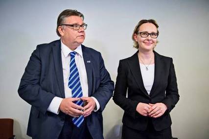 Timo Soini ärähti "nillittäjille": "Vaikea pala äijäfeministeille" | Lakastunut lehti | Scoop.it