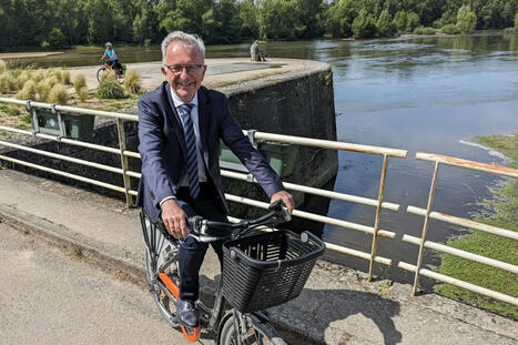 "C'est le départ d'une nouvelle étape" : François Bonneau, porteur du maillot jaune du tourisme régional à vélo | Stratégie de territoires et offices de tourisme | Scoop.it