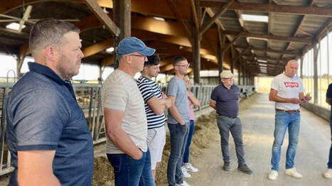 &laquo;&nbsp;Aucun de mes enfants ne veut faire ce m&eacute;tier&nbsp;&raquo;&nbsp;: &eacute;puis&eacute;s, ces&nbsp;agriculteurs tirent la sonnette d&rsquo;alarme - Ouest France [Abonn&eacute;s] | Agriculture en Pays de la Loire | Scoop.it