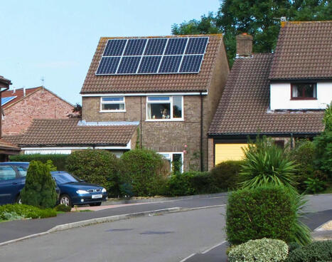 Les panneaux solaires désormais obligatoires dans les maisons neuves au Royaume-Uni | POLITIQUES ENVIRONNEMENTALES ET CLIMATIQUES, RSE, FINANCES "VERTES", INFORMATIONS GENERALES | Scoop.it