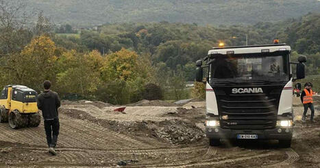 Seyssel. Les travaux du pumptrack &eacute;voluent (Acc&egrave;s r&eacute;serv&eacute; aux abonn&eacute;s) | L'Architecture, l'Urbanisme, l'Environnement, le Paysage et le Patrimoine... vus par le CAUE de l'Ain. | Scoop.it