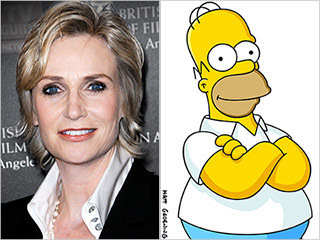 Jane Lynch (Glee) jouera l'assistante d'Homer dans les Simpsons | The simpsons | Scoop.it