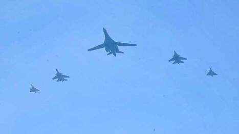 USAF B-1B Lancer Trains with IAF Su-30 and Mirages in Bilateral Exercise | DEFENSE NEWS | Scoop.it