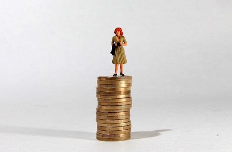 Les m&egrave;res c&eacute;libataires plus expos&eacute;es au surendettement : la preuve en chiffres&nbsp; | Famille et sexualit&eacute; | Scoop.it