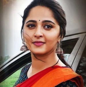 Anushka Shetty Age Height Weight Family Hus