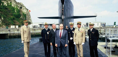 Retour du service militaire : « Le renforcement du lien entre l’armée et la jeunesse pourrait susciter des critiques à gauche » | DEFENSE NEWS | Scoop.it