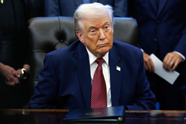 Trump’s Firing Spree Gives Supreme Court the Chance to Remake Government | Political Report | Scoop.it