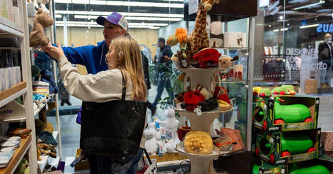 Joulun retro&shy;yll&auml;tyst&auml; myyd&auml;&auml;n nyt &rdquo;j&auml;&auml;t&auml;v&auml;t m&auml;&auml;r&auml;t&rdquo;, my&ouml;s somesta tutut lelu&shy;hahmot trendaavat | Kotimaa | Yle | 1Uutiset - Lukemisen t&auml;hden | Scoop.it